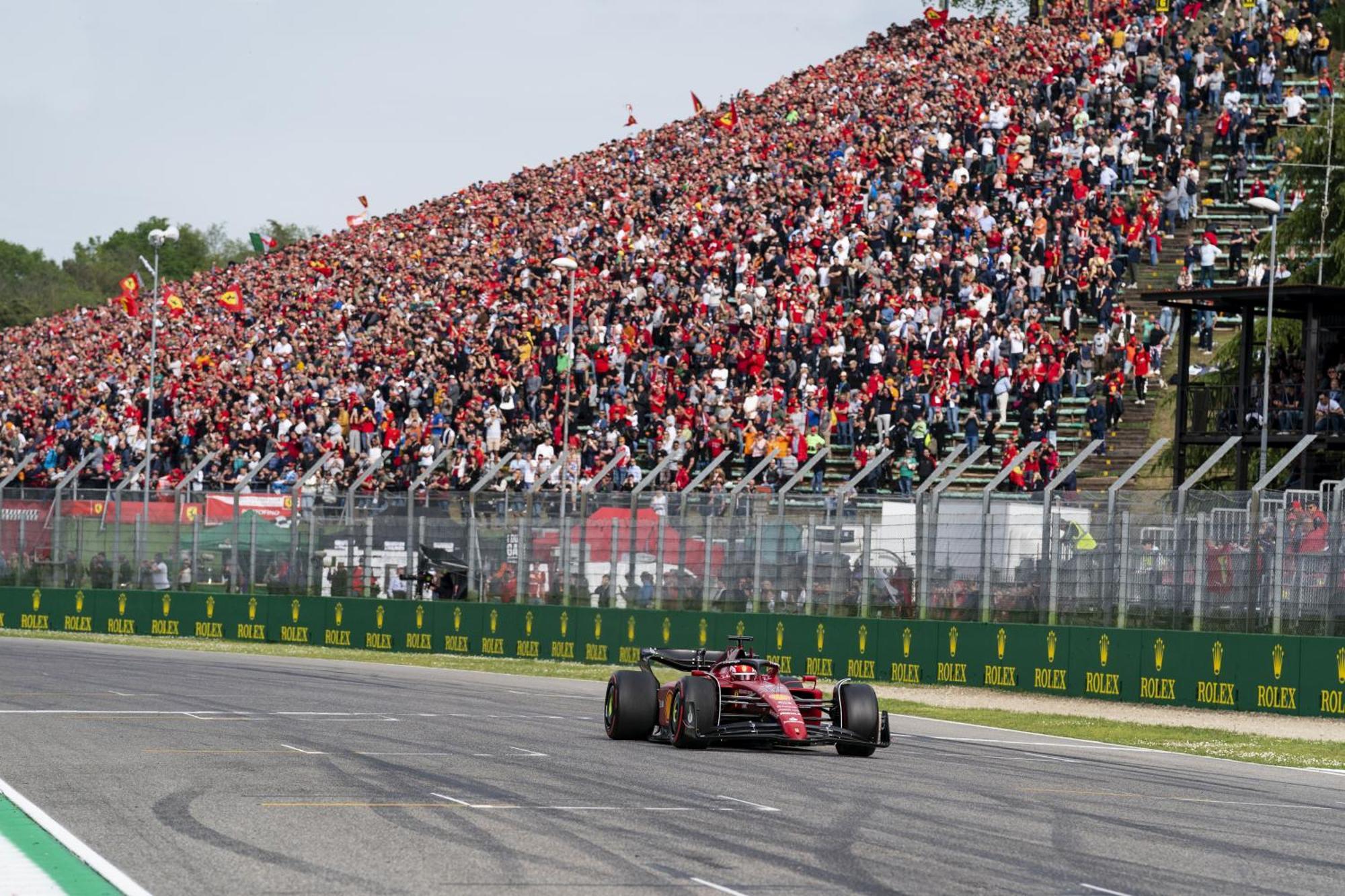 Le Due Corti Centro Storico - Autodromo Apartman Imola Kültér fotó
